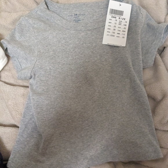 NWT brandy grey tee - Picture 1 of 1